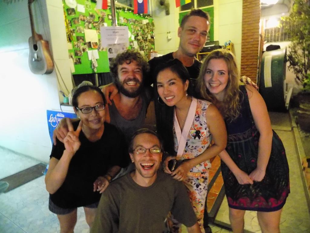 The Oasis Hostel (Adults Only) Bangkok Exterior foto